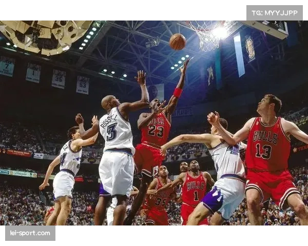 爵士重建期控场任务分散，缺乏明确进攻发起点影响效率